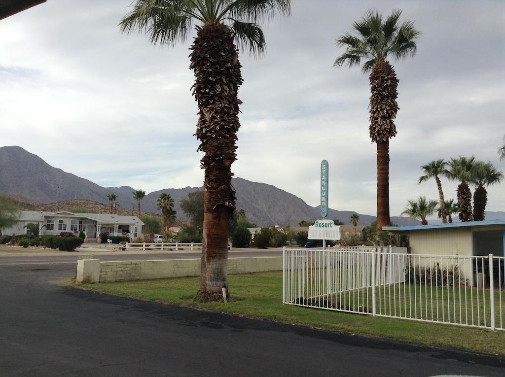 Stanlunds Inn And Suites Borrego Springs Luaran gambar
